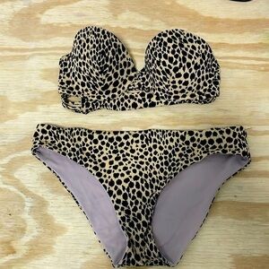 Victoria Secret Strapless Leopard Animal Cheetah Print Swimsuit size M 34B top